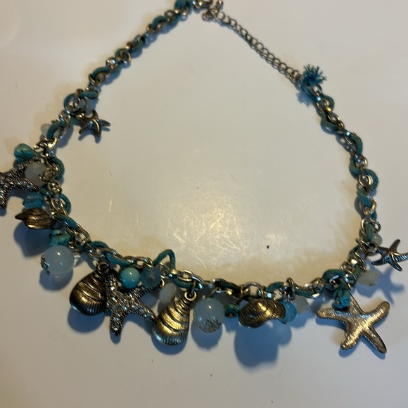 Vintage Caribbean charm necklace starfish and seashells with blue beads - Picture 2 of 4